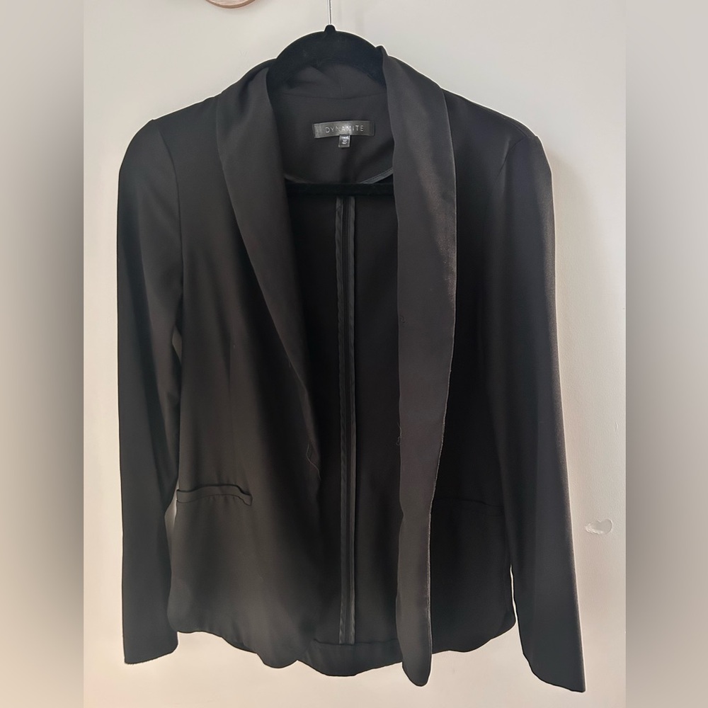 Dynamite Black Blazer